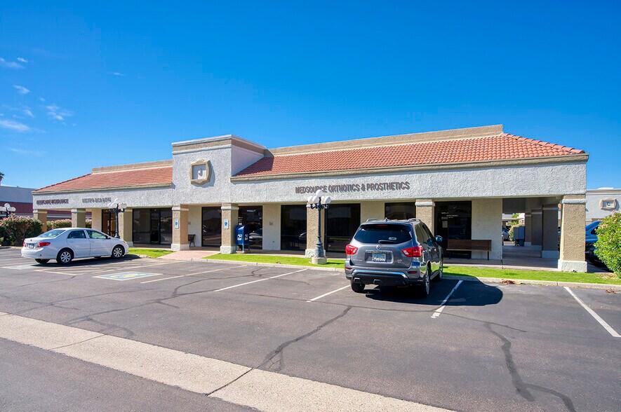 More Photos Of 10225 W Thunderbird Blvd, Sun City Medical For Sale