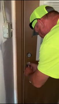 More Photos Of 900 N 2nd St, Saint Charles Storefront Retail Residential For Sale