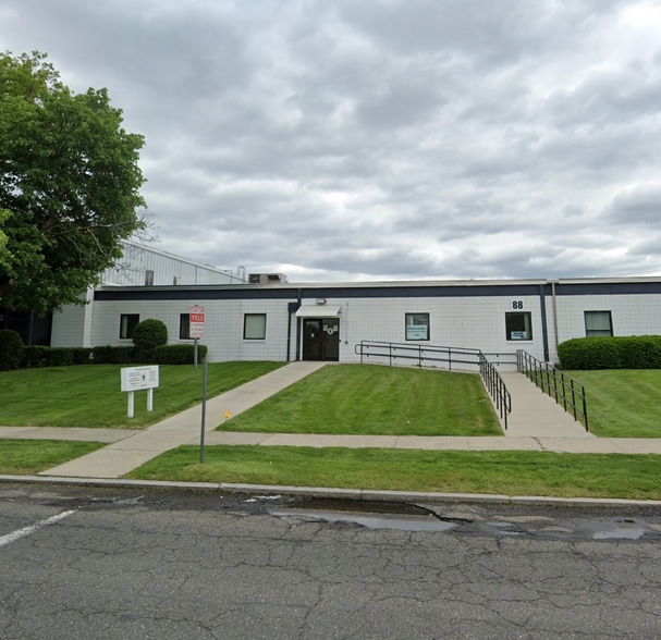 More Photos Of 88-96 Industry Ave, Springfield Flex For Lease