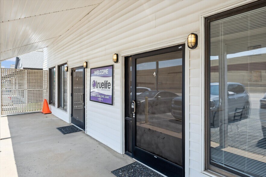 More Photos Of 12048 Stallings Commerce Dr, Matthews Storefront Retail Office For Sale