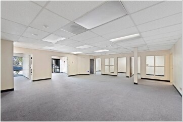 More Photos Of 3199 Airport Loop Dr, Costa Mesa Light Manufacturing For Sale