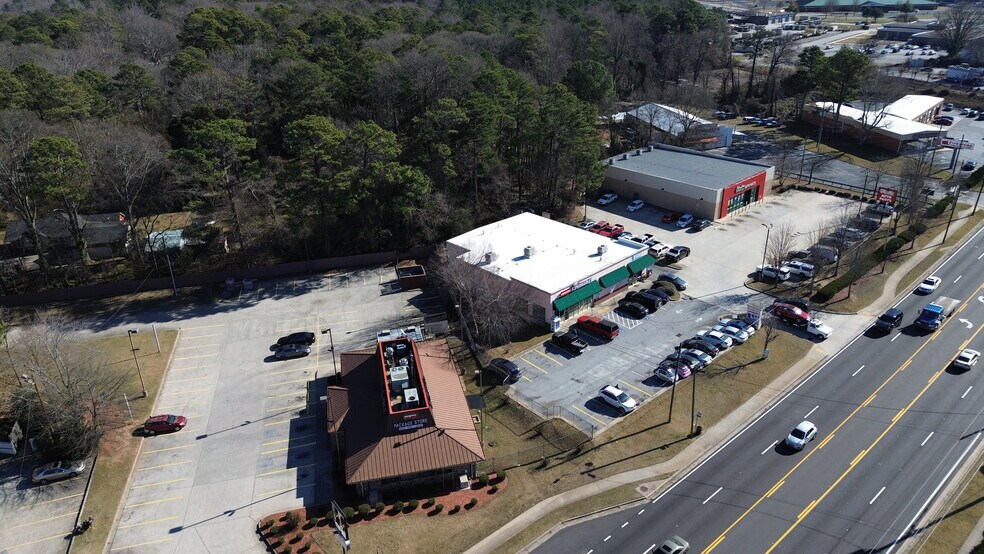 More Photos Of 4894 Jonesboro Rd, Forest Park Freestanding For Sale