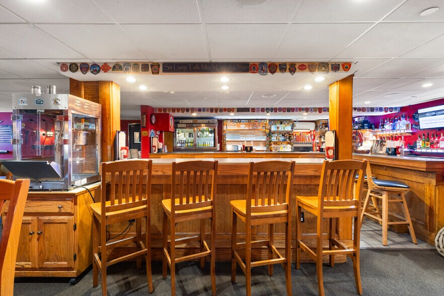 More Photos Of 11 Farmington Rd, Rochester Restaurant For Sale