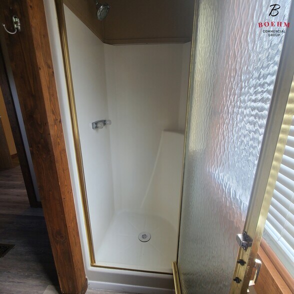 More Photos Of 138 Grey Moss Ct, Ingram Apartments For Sale