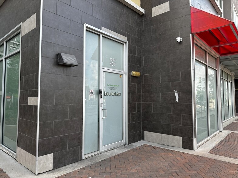 More Photos Of 3509 Elgin St, Houston Apartments For Lease