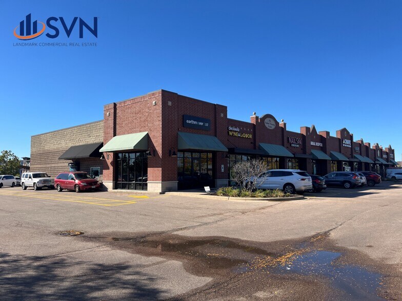 Primary Photo Of 1037-1061 W Orchard Rd, North Aurora General Retail For Lease