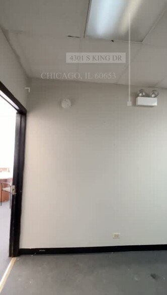 Primary Photo Of 4301 S King Dr, Chicago Office Residential For Sale