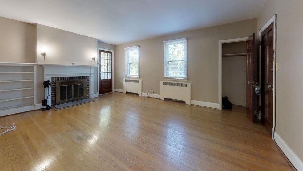 More Photos Of 310 Gittings Ave, Baltimore Apartments For Sale