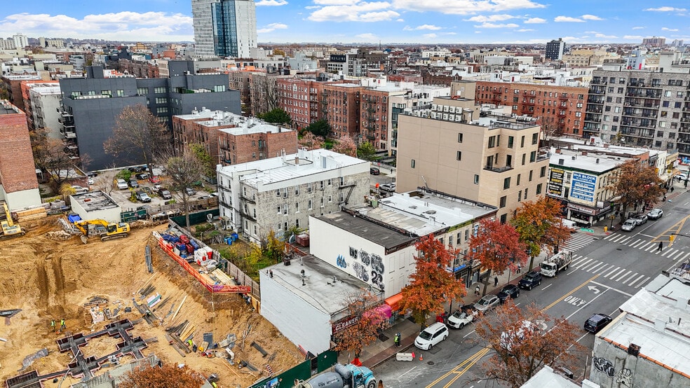 More Photos Of 769 Flatbush Ave, Brooklyn Storefront For Sale