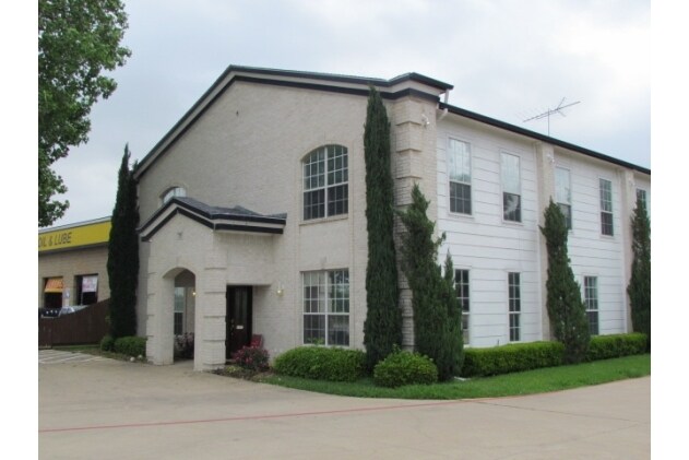 More Photos Of 7552 Main St, The Colony Coworking Space