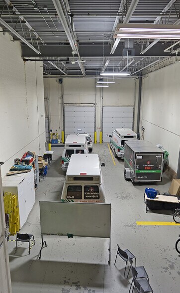 More Photos Of 7236 10th St NE, Calgary Flex For Sale