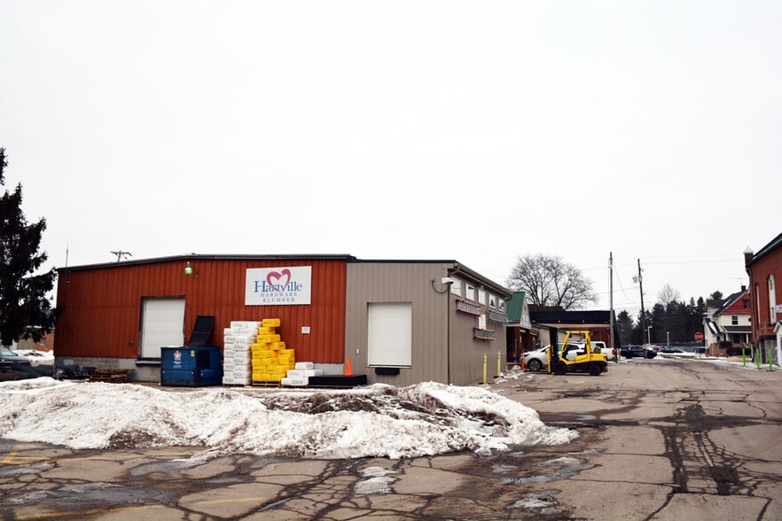 More Photos Of 16003 E High St, Middlefield Freestanding For Sale