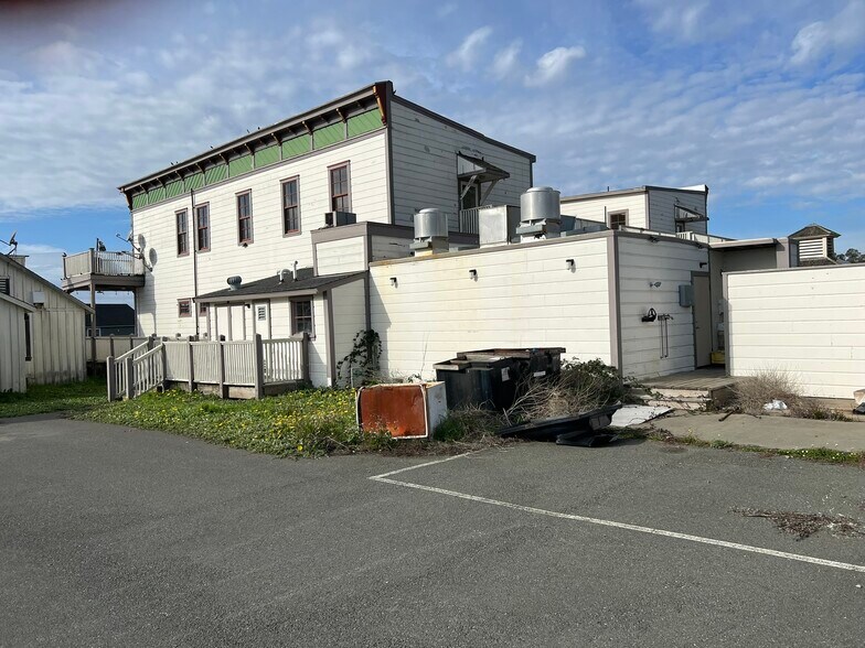 More Photos Of 39301 S US Hwy 1, Gualala Hotel For Sale