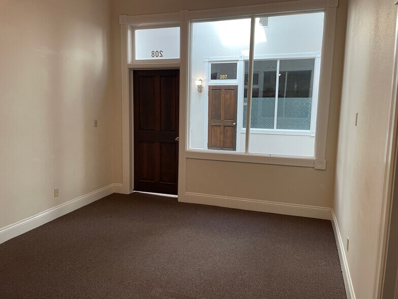 More Photos Of 226-228 S Union Ave, Pueblo Storefront Retail Office For Lease