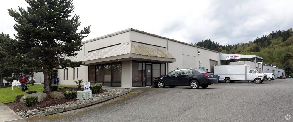 More Photos Of 1721 W Valley Hwy N, Auburn Warehouse For Lease