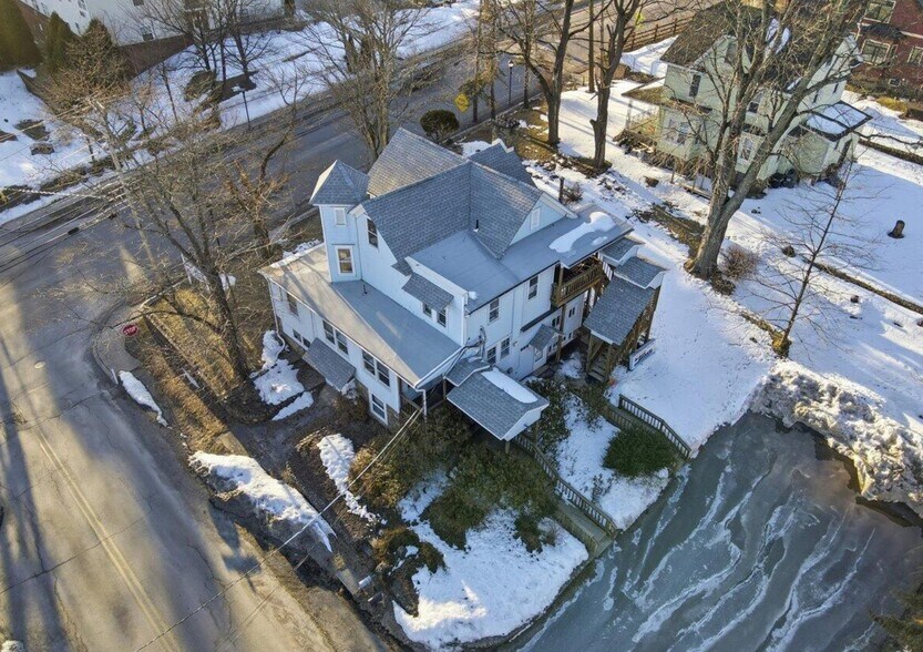 Primary Photo Of 1377 Pocono Blvd, Mount Pocono Storefront Retail Office For Sale