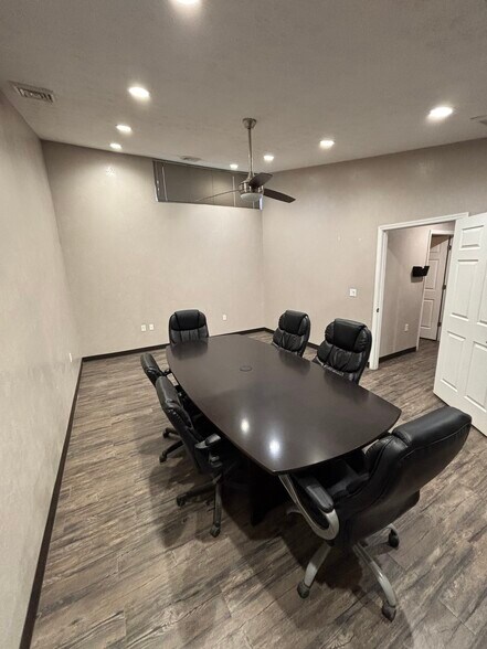 More Photos Of 4155 Gibson Dr, Tipp City Manufacturing For Sale