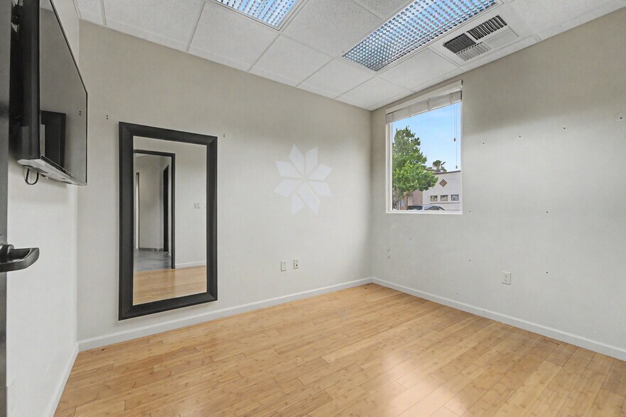 More Photos Of 1166 Live Oak Blvd, Yuba City Medical For Lease