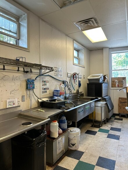 More Photos Of 162-164 Glen St, Glens Falls Storefront Retail Residential For Sale