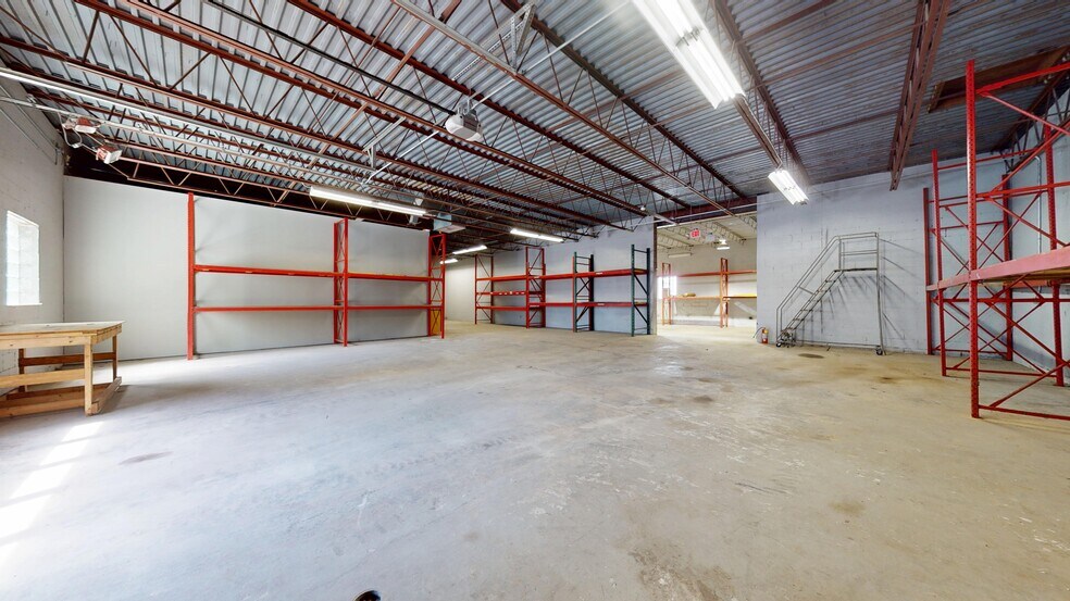 More Photos Of 3367 Spring Garden Rd, Pittsburgh Warehouse For Lease