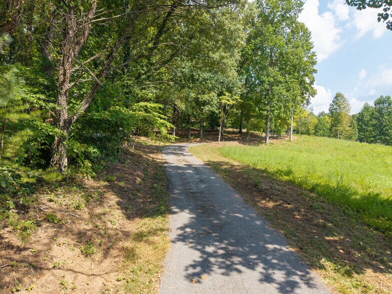 More Photos Of 314 Lakeside dr, Hiawassee Land For Sale