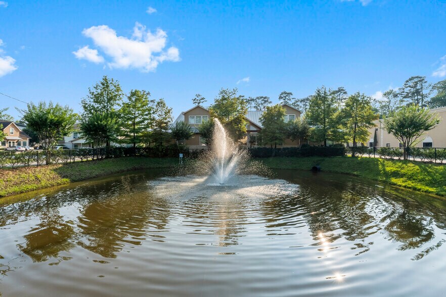 More Photos Of 26203 Oak Ridge Dr, Spring Office For Sale