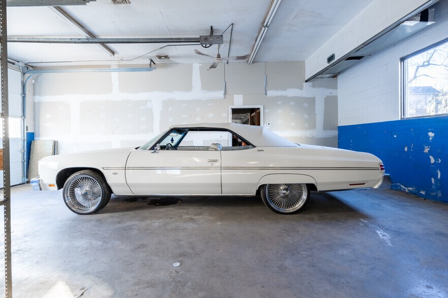 More Photos Of 159 Park St, Bristol Office For Sale