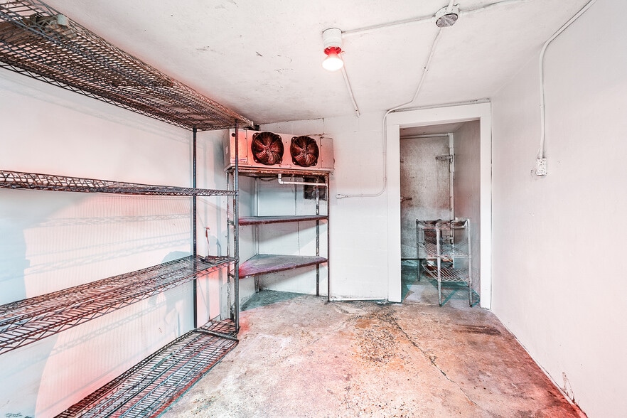 More Photos Of 1398 Front St, Slidell Restaurant For Sale