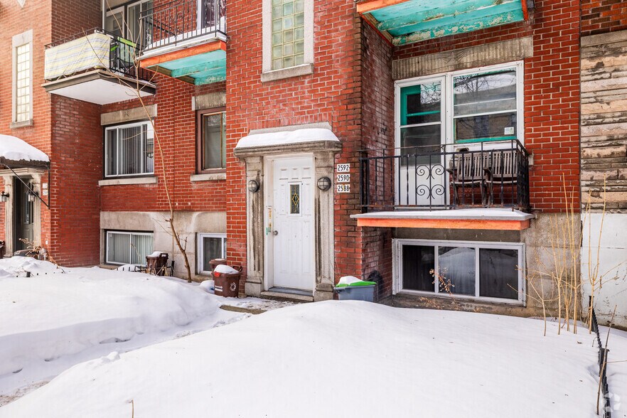 More Photos Of 2588-2592 Leclaire, Montréal Apartments For Sale