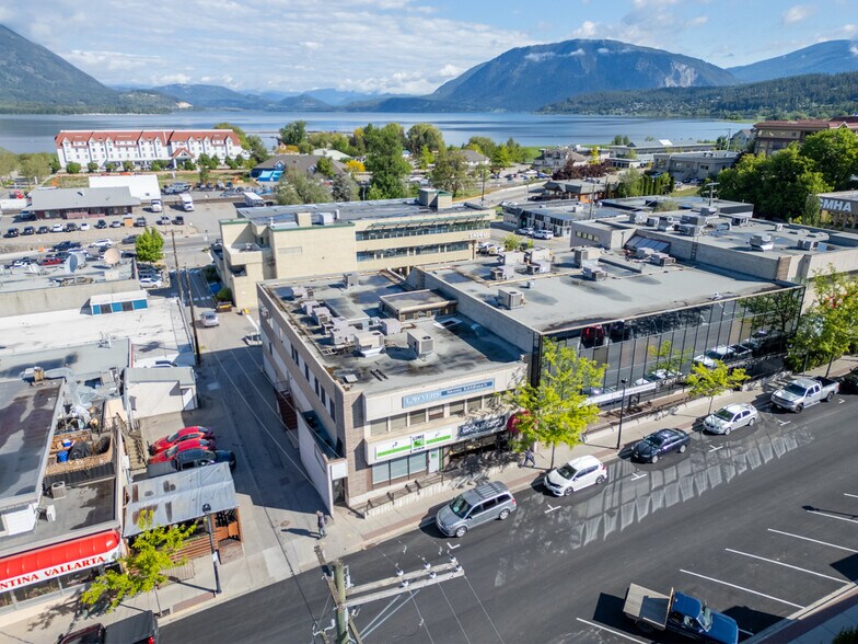 More Photos Of 351-391 Hudson St NW, Salmon Arm Office For Lease