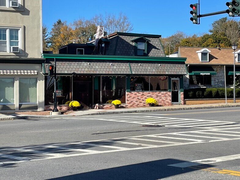 Primary Photo Of 57 Gleneida Ave, Carmel Restaurant For Sale