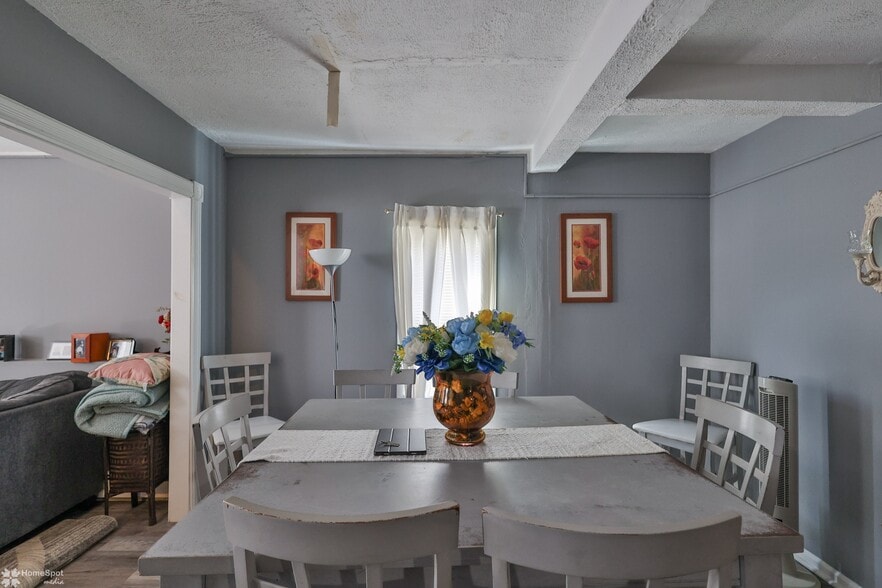 More Photos Of 902 W Wilkes Barre St, Easton Apartments For Sale