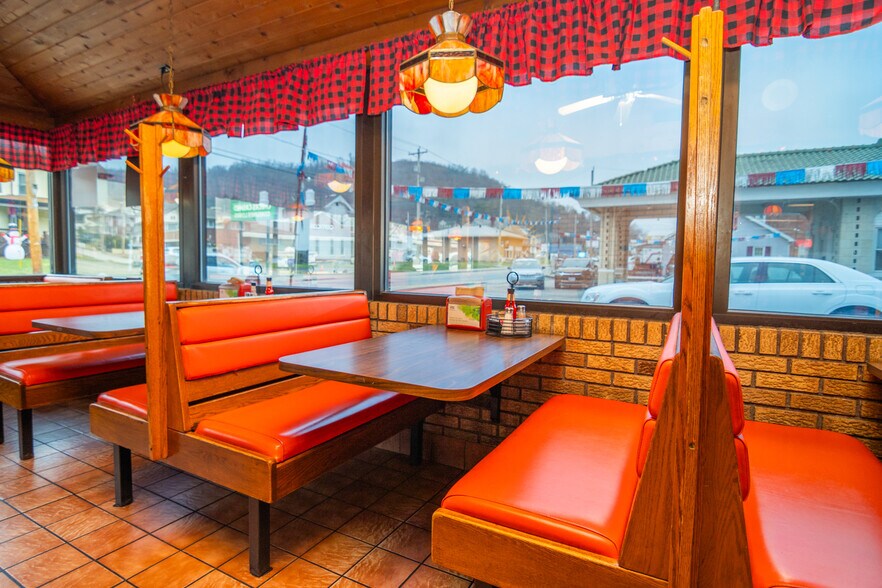 More Photos Of 881 National Rd, Bridgeport Restaurant For Sale