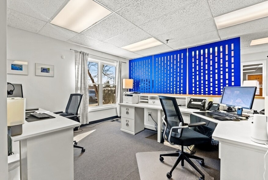 More Photos Of 111 Boston Post Rd, Sudbury Office For Sale