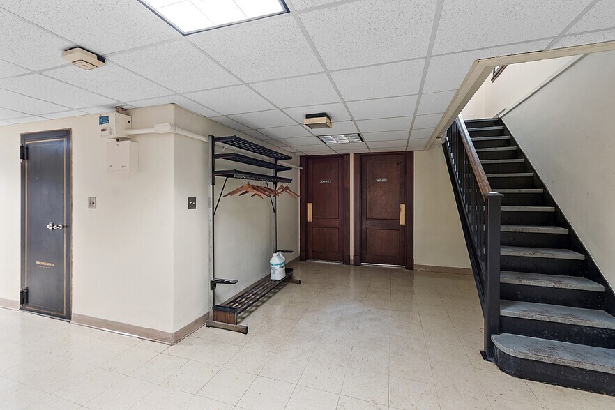 More Photos Of 444 Main St, Athol General Retail For Sale