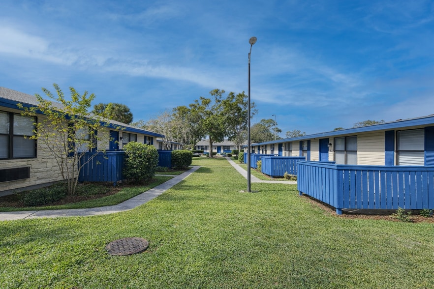 More Photos Of 4990 North Ln, Orlando Apartments For Sale