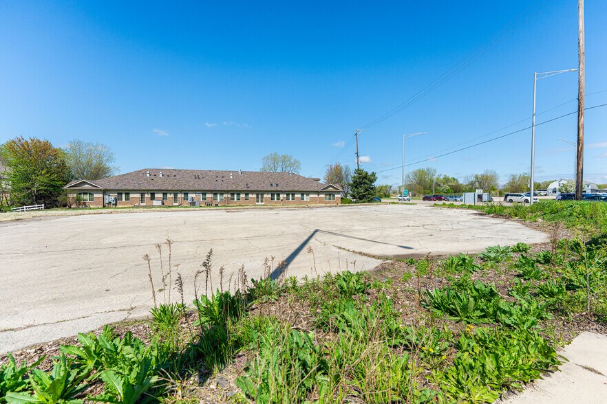 More Photos Of 1801 Army Trail Rd, Addison Land For Sale