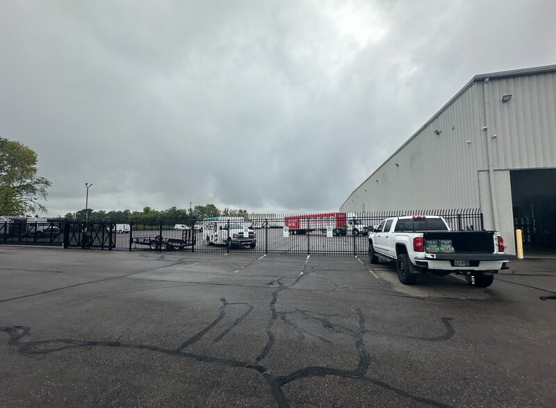 More Photos Of 9300 Allen Rd, West Chester Warehouse For Lease