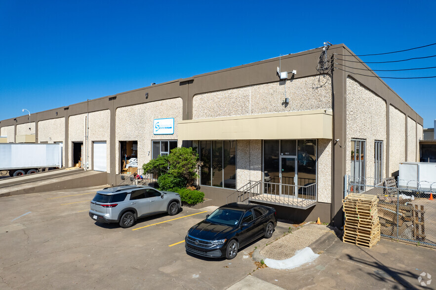 Primary Photo Of 2500-2530 Fairway Park Dr, Houston Warehouse For Lease