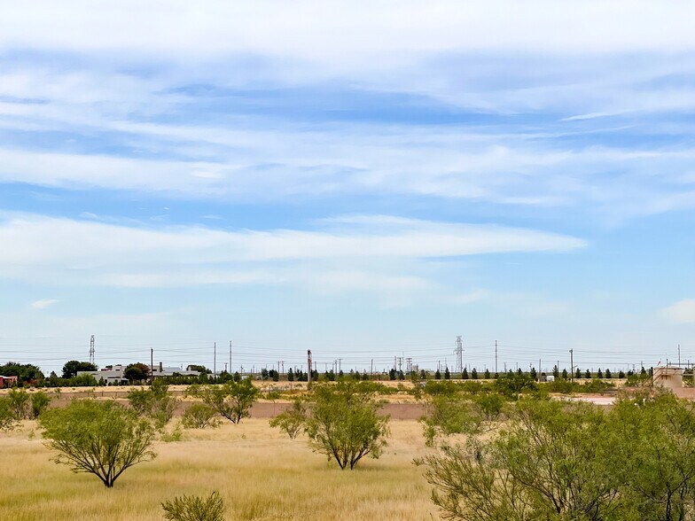 More Photos Of N Midkiff rd, Midland Land For Sale