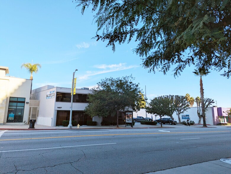More Photos Of 14827 Ventura Blvd, Sherman Oaks Medical For Lease