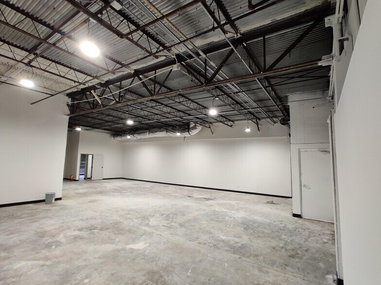 More Photos Of 1000 Hurricane Shoals Rd NE, Lawrenceville Unknown For Lease