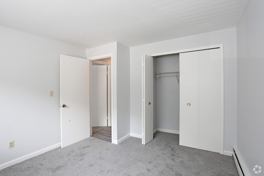 More Photos Of 25400 Euclid Ave, Euclid Apartments For Sale