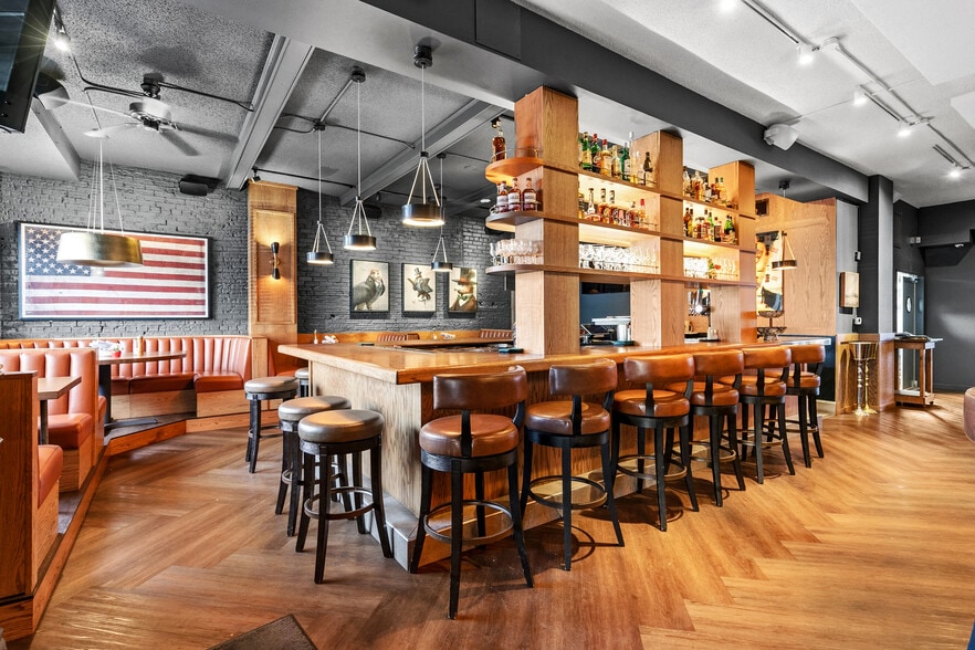 More Photos Of 664 Grand Ave, Saint Paul Storefront Retail Residential For Sale