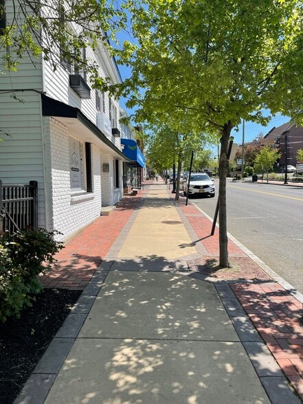 More Photos Of 60 S Main St, New City Medical For Lease