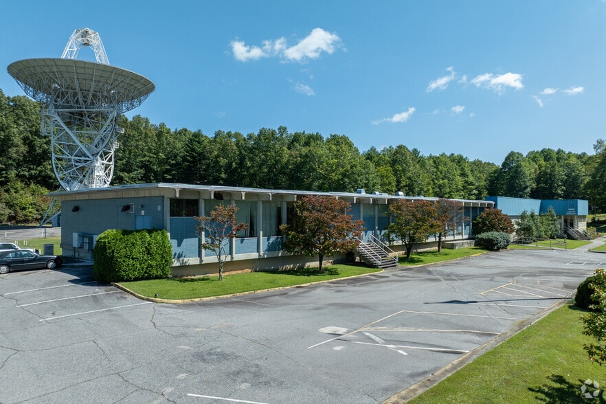 More Photos Of 1 Pari Dr, Rosman Specialty For Sale