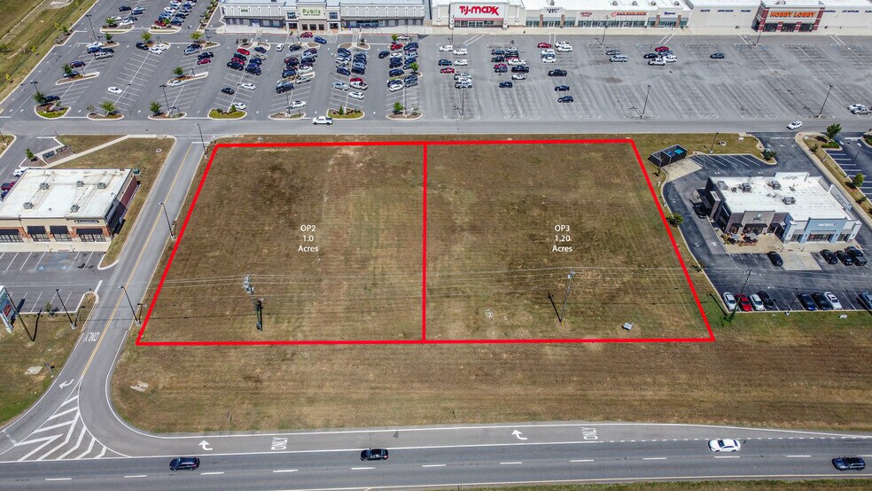 More Photos Of 115-145 Mcs Blvd, Sylacauga General Retail For Lease