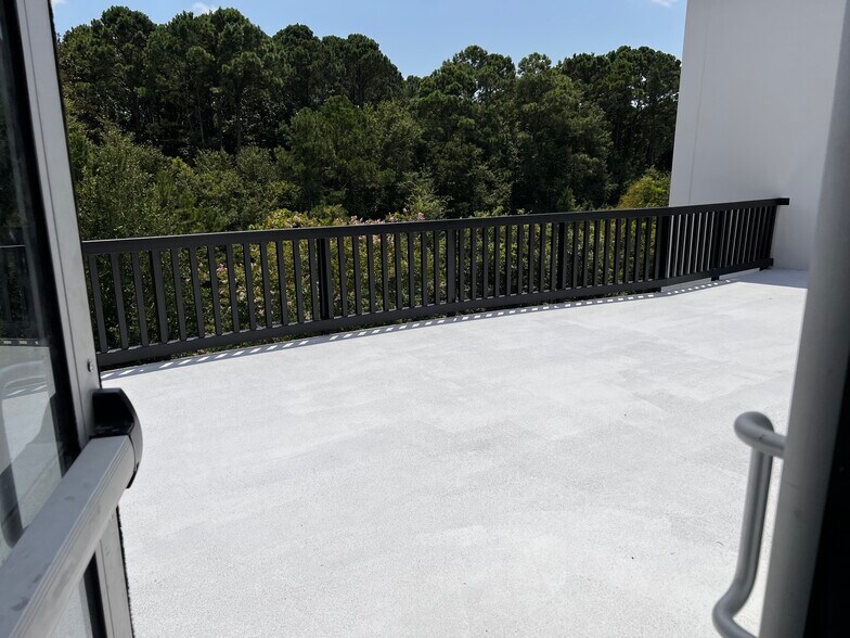 More Photos Of 1200 Innovation Way, Mount Pleasant Medical For Lease