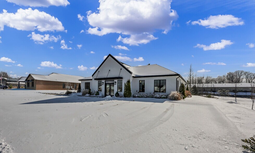 More Photos Of 2684 Townsend Ct, Clarksville Medical For Lease