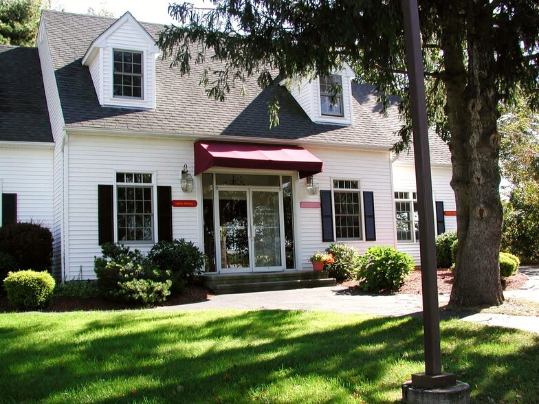 More Photos Of 765 E Main St, Branford Office For Lease